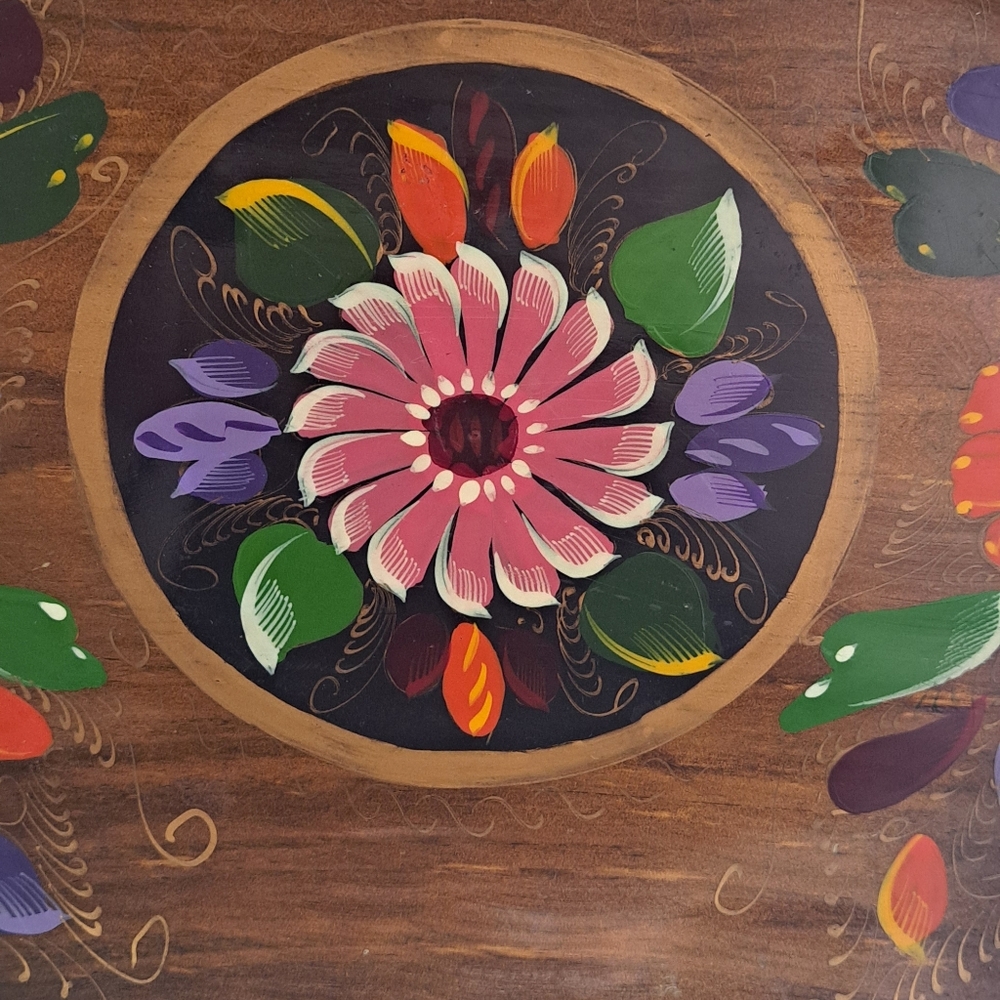 Vintage Hand painted, Mexican batea Boho Floral Gypsy Hippie Retro wood tray. - Picture 3 of 5